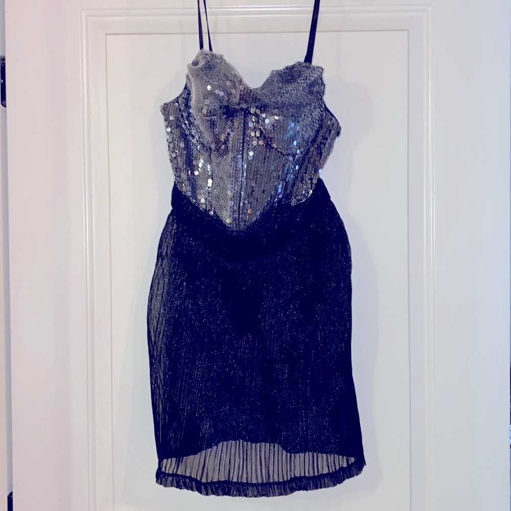 Alice & Olivia sequin holiday New years dress!